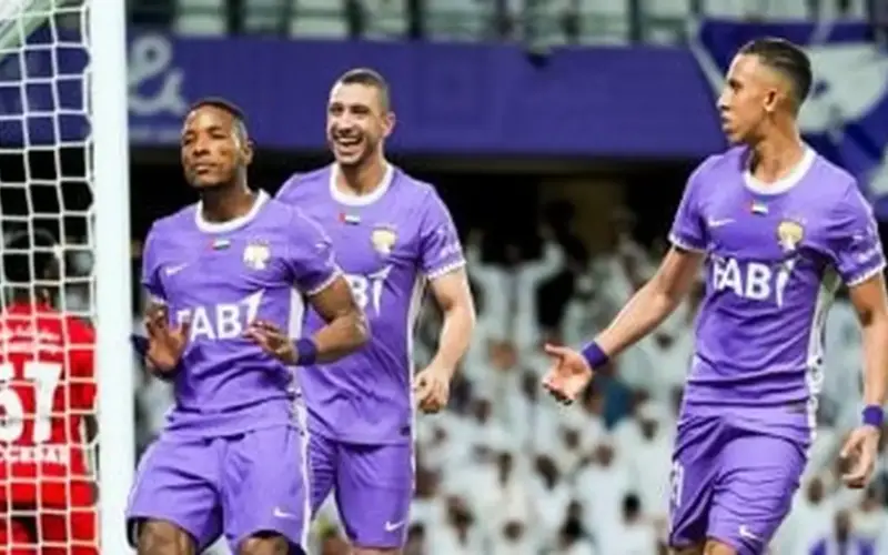 رامي ربيعة يقود العين لفوز مثير على شباب الأهلي في الدوري الإماراتي.. فيديو